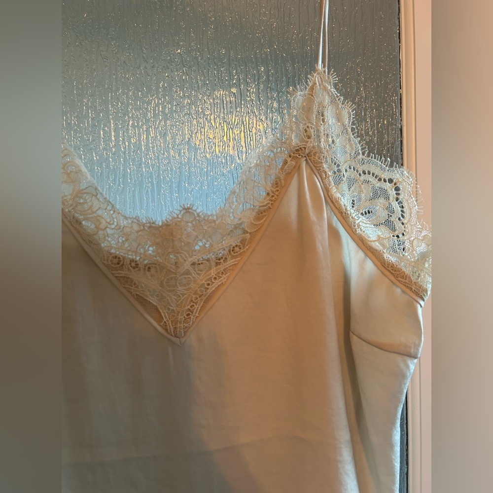 NWOT Elegant Cream Lace Trim Satin Cami Top - Picture 3 of 6
